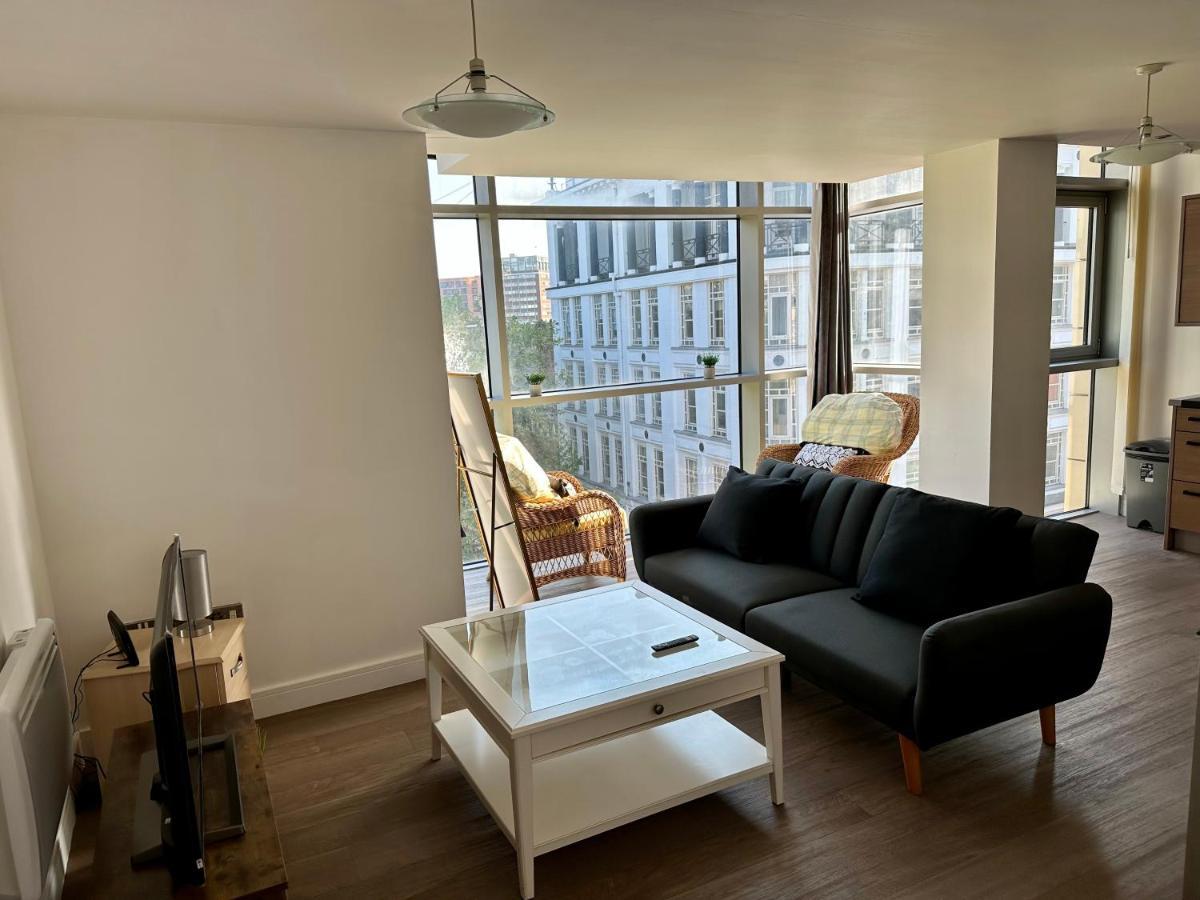 Birmingham Prime Location Stunning Apartment Floor-To-Ceiling Windows Exterior foto